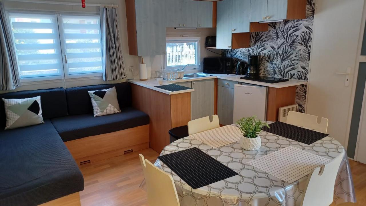 Mobilhome Lac De Guerledan Caurel  Dış mekan fotoğraf
